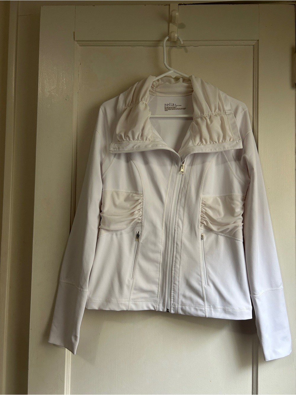Zella Cream Activewear Jacket with Gathered Pocket Accents - Size Large
